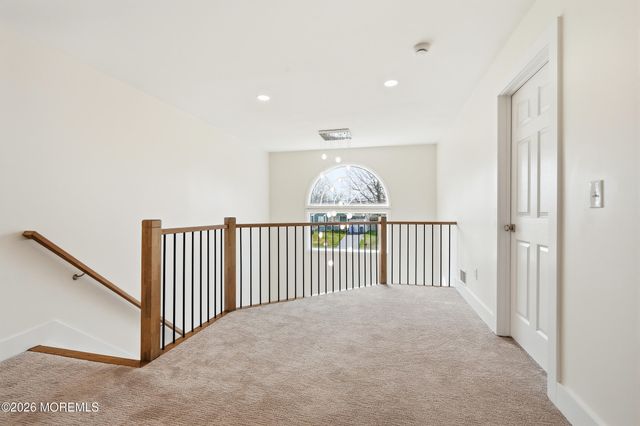 139 Mermaid Drive, Manahawkin, NJ 08050