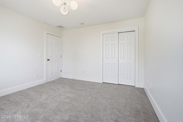 139 Mermaid Drive, Manahawkin, NJ 08050