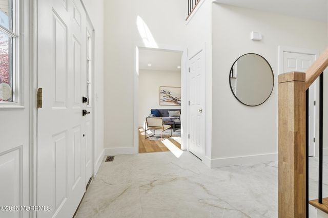 139 Mermaid Drive, Manahawkin, NJ 08050