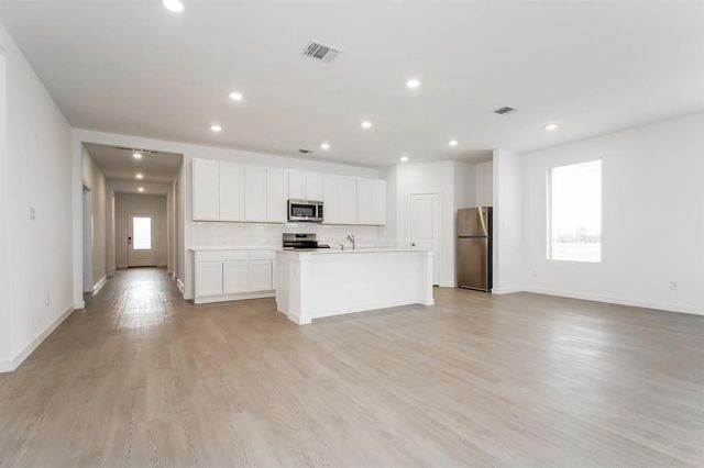 1908 Ponderosa Pine Lane, Mustang, OK 73128