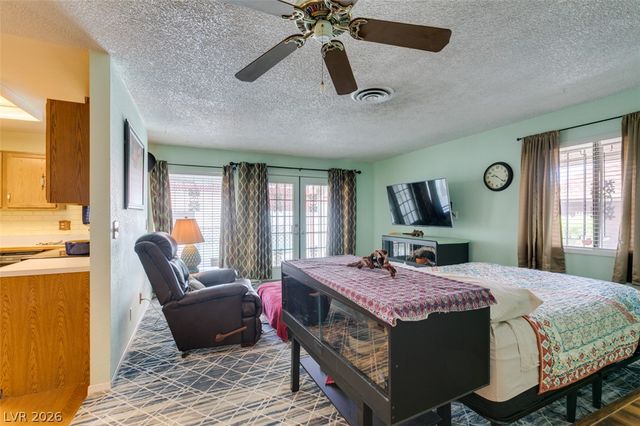 2556 Paradise Village Way, Las Vegas, NV 89120