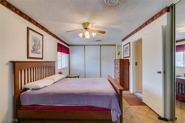 2556 Paradise Village Way, Las Vegas, NV 89120