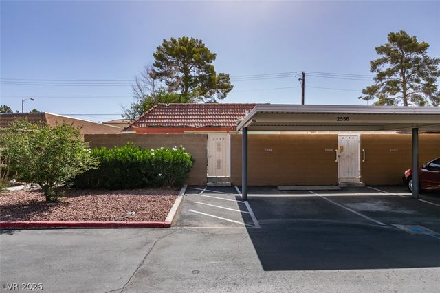 2556 Paradise Village Way, Las Vegas, NV 89120
