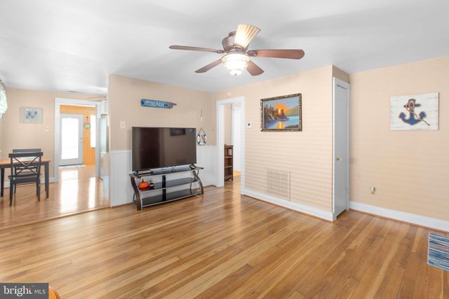 728 MARSHALL AVE, Colonial Beach, VA 22443