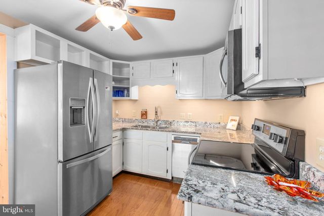 728 MARSHALL AVE, Colonial Beach, VA 22443