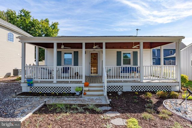 728 MARSHALL AVE, Colonial Beach, VA 22443