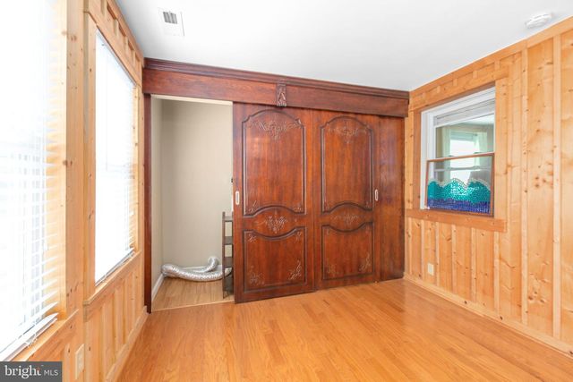 728 MARSHALL AVE, Colonial Beach, VA 22443