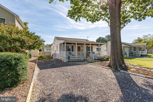 728 MARSHALL AVE, Colonial Beach, VA 22443