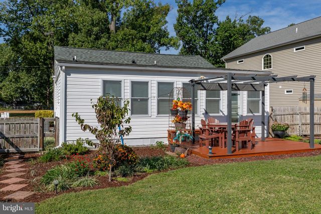 728 MARSHALL AVE, Colonial Beach, VA 22443