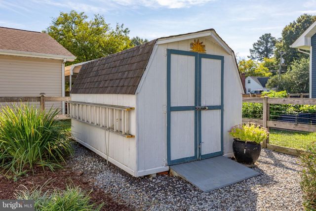 728 MARSHALL AVE, Colonial Beach, VA 22443
