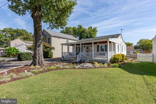 728 MARSHALL AVE, Colonial Beach, VA 22443
