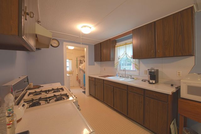 7798 Oak Road, Saint Helen, MI 48656