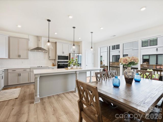 2405 Magnolia Blossom Way, Charlotte, NC 28211