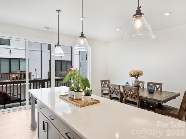 2405 Magnolia Blossom Way, Charlotte, NC 28211