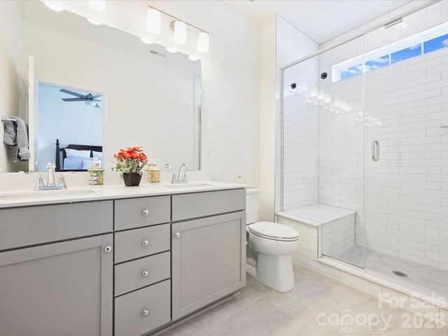 2405 Magnolia Blossom Way, Charlotte, NC 28211