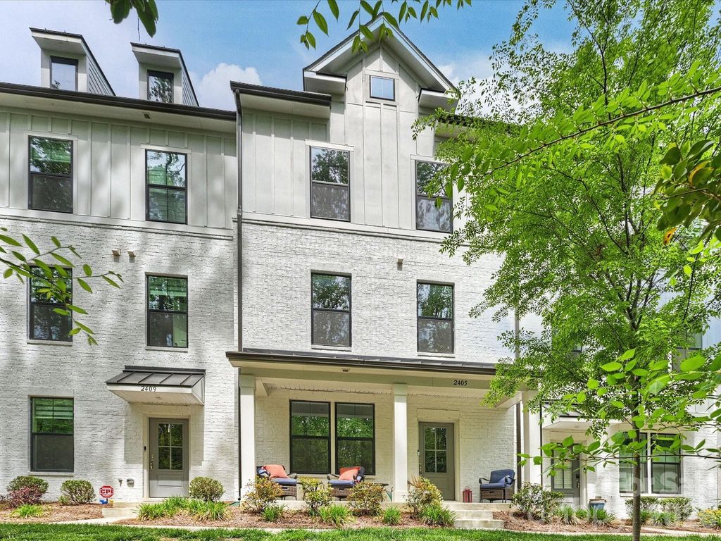 2405 Magnolia Blossom Way, Charlotte, NC 28211