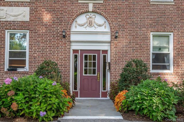445 Gramatan Avenue HB2, Mount Vernon, NY 10552