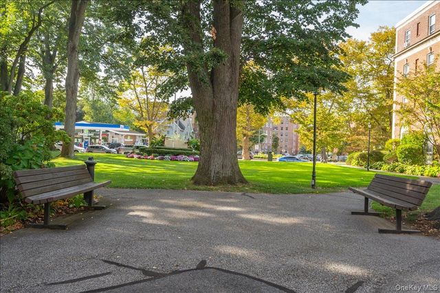 445 Gramatan Avenue HB2, Mount Vernon, NY 10552