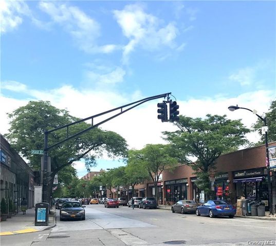 445 Gramatan Avenue HB2, Mount Vernon, NY 10552