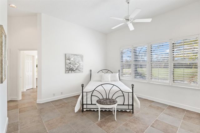 8732 54TH AVENUE E, Bradenton, FL 34211