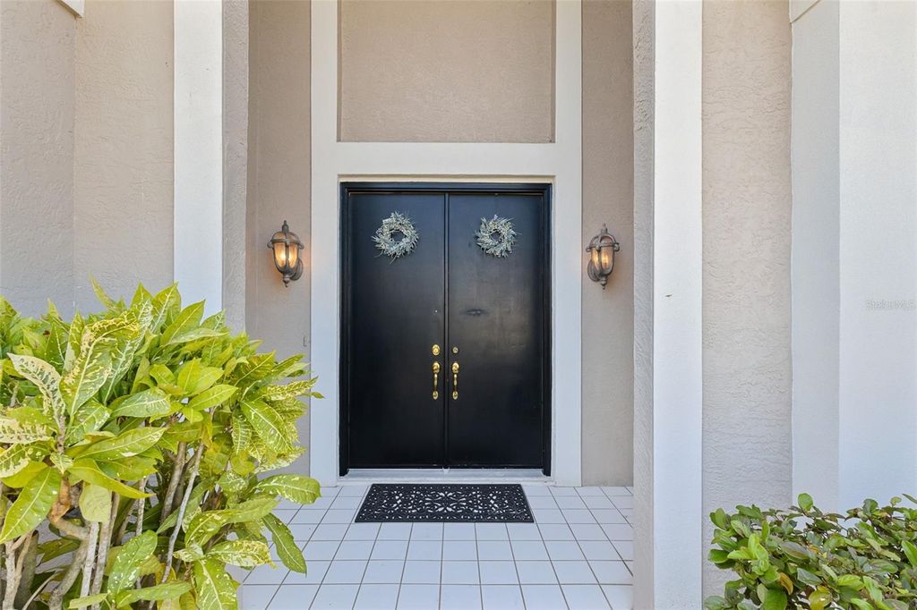 Image 11 of property listing at 8732 54TH AVENUE E, Bradenton, FL 34211