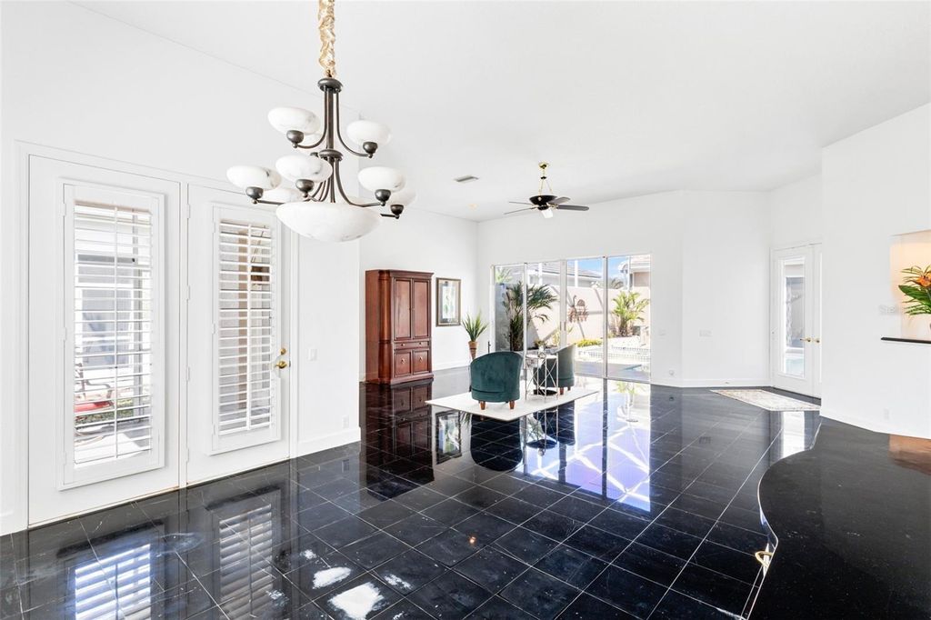 Image 23 of property listing at 8732 54TH AVENUE E, Bradenton, FL 34211