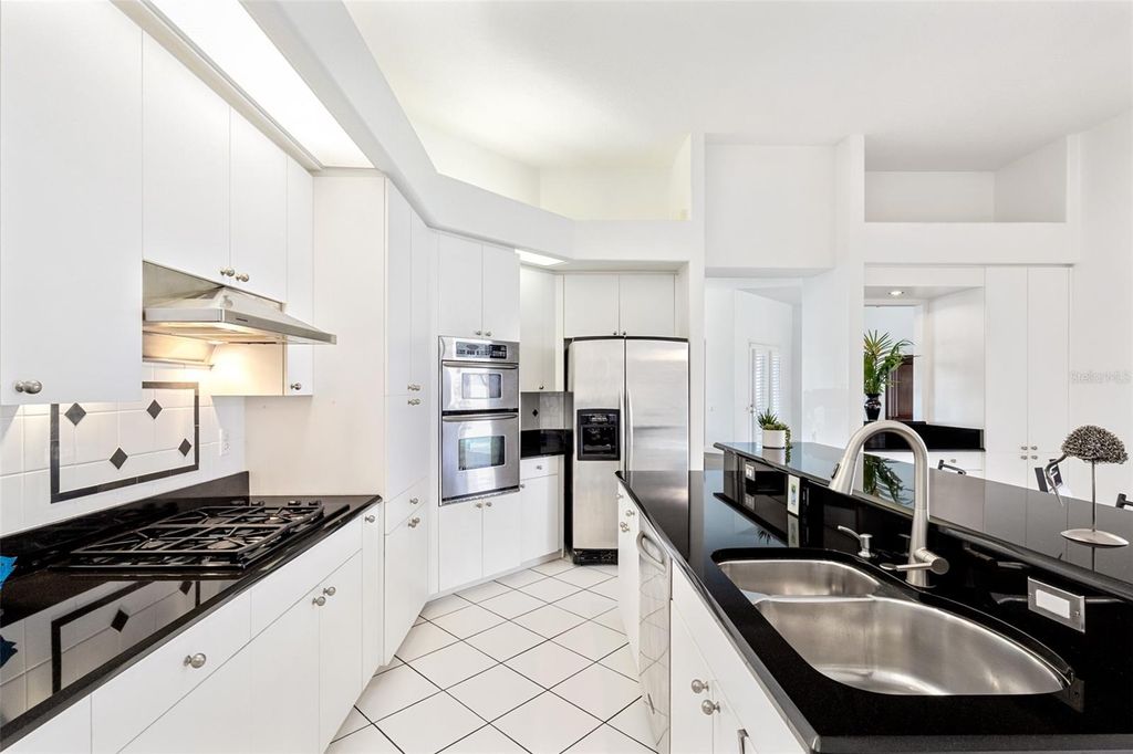 Image 29 of property listing at 8732 54TH AVENUE E, Bradenton, FL 34211