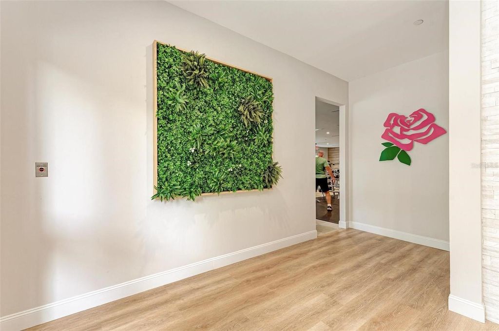 Image 68 of property listing at 8732 54TH AVENUE E, Bradenton, FL 34211