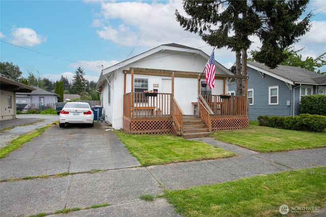1404 S 2nd Street, Mount Vernon, WA 98273