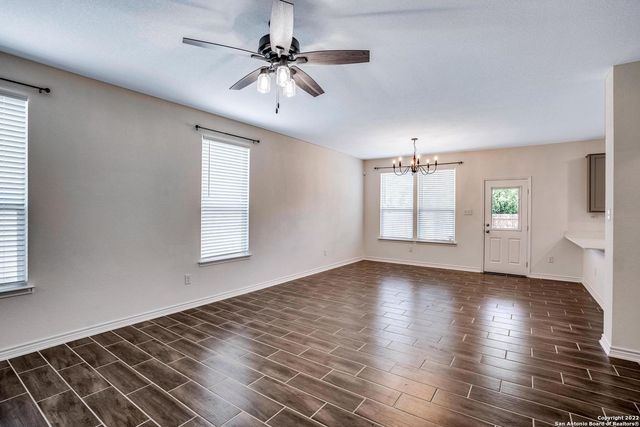 7915 Bonsai Bay, San Antonio, TX 78253