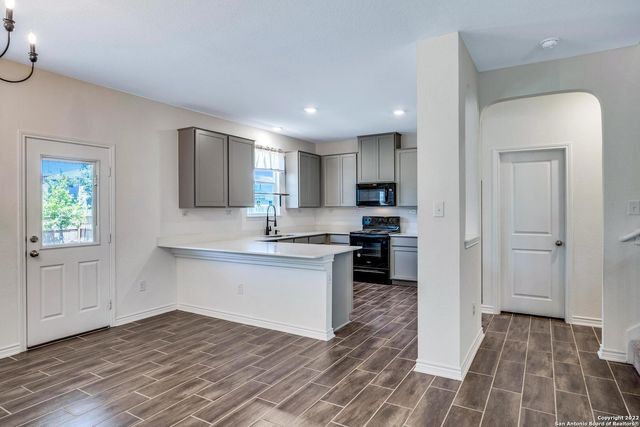 7915 Bonsai Bay, San Antonio, TX 78253