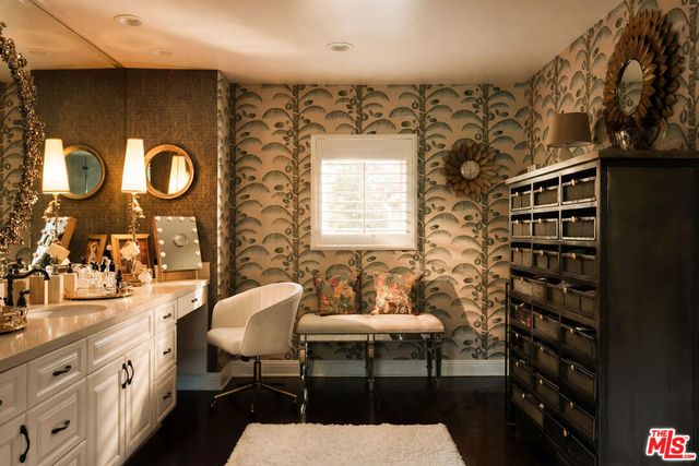 2700 Benedict Canyon Drive, Beverly Hills, CA 90210