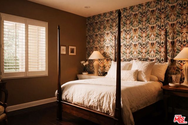 2700 Benedict Canyon Drive, Beverly Hills, CA 90210