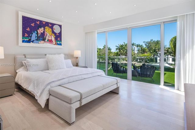 470 S Shore Dr, Miami Beach, FL 33141