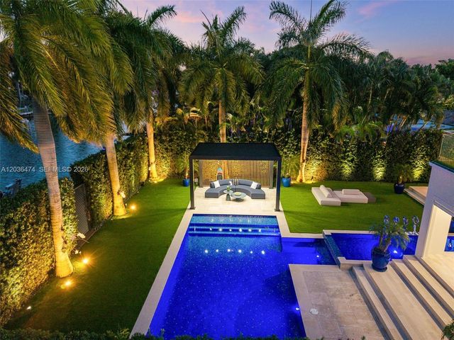 470 S Shore Dr, Miami Beach, FL 33141