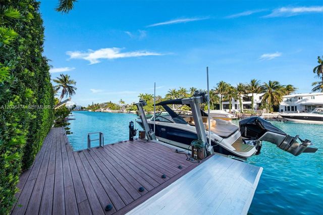 470 S Shore Dr, Miami Beach, FL 33141
