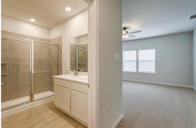 3931 Flora Field Drive, Brookshire, TX 77423