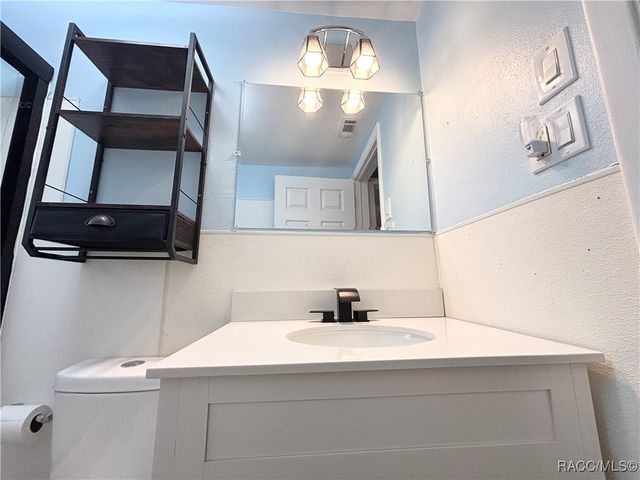 26 S Osceola Street, Beverly Hills, FL 34465