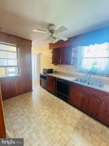 6942 LINGANORE RD, Frederick, MD 21701