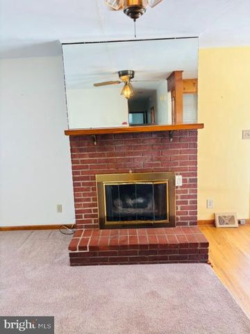 6942 LINGANORE RD, Frederick, MD 21701