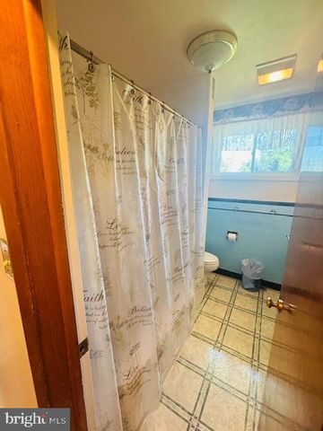6942 LINGANORE RD, Frederick, MD 21701