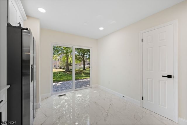 3804 Vroom Dr, Bridgewater Twp., NJ 08807