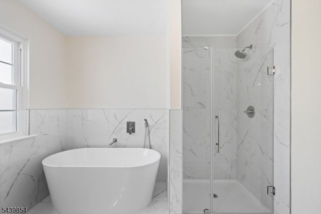 3804 Vroom Dr, Bridgewater Twp., NJ 08807