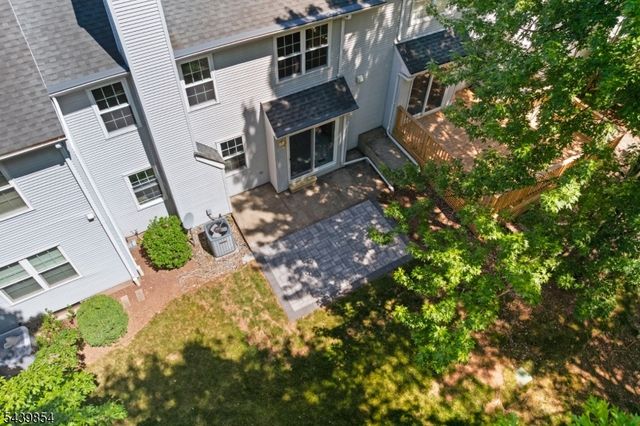 3804 Vroom Dr, Bridgewater Twp., NJ 08807