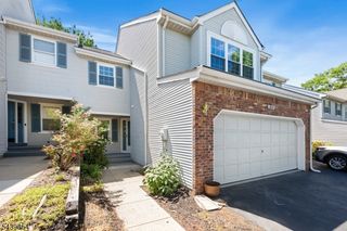 3804 Vroom Dr, Bridgewater Twp., NJ 08807