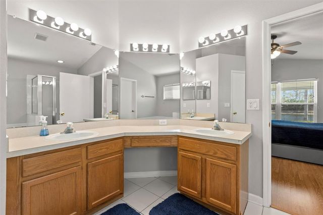 1030 SUMMER BREEZE DRIVE, Brandon, FL 33511