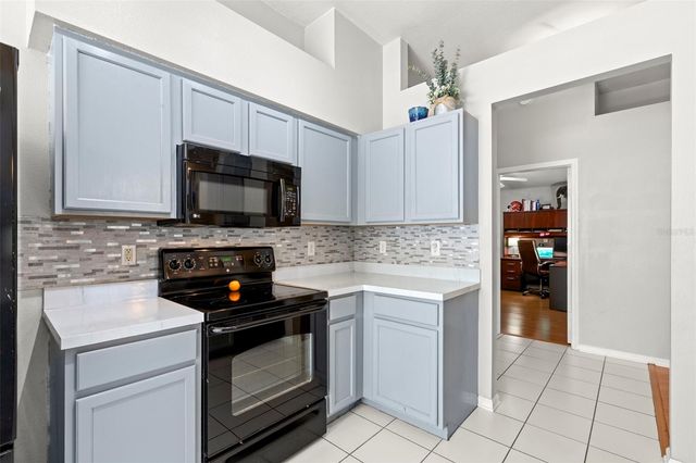 1030 SUMMER BREEZE DRIVE, Brandon, FL 33511