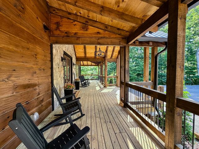 540 Weaver Creek Overlook, Blue Ridge, GA 30513