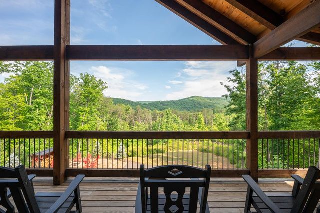 540 Weaver Creek Overlook, Blue Ridge, GA 30513