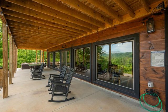 540 Weaver Creek Overlook, Blue Ridge, GA 30513